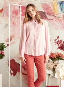 Verge-at-Fetts-Wahroonga-Flare_Shirt_8163BR_Pink_Master_Jean_6456XBT_Washed-Red